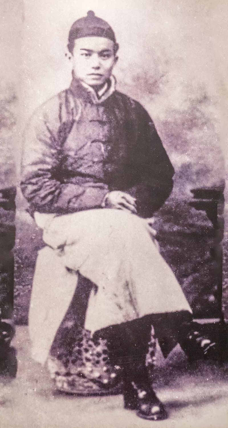 陈敬贤2.png 陈敬贤2.png